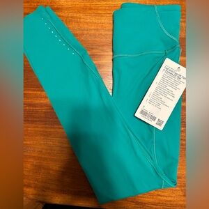 NWT Lululemon Fast & Free HR Tight w/ Pockets size 2